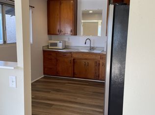 137 Simi Ave #C, Oxnard, CA 93035