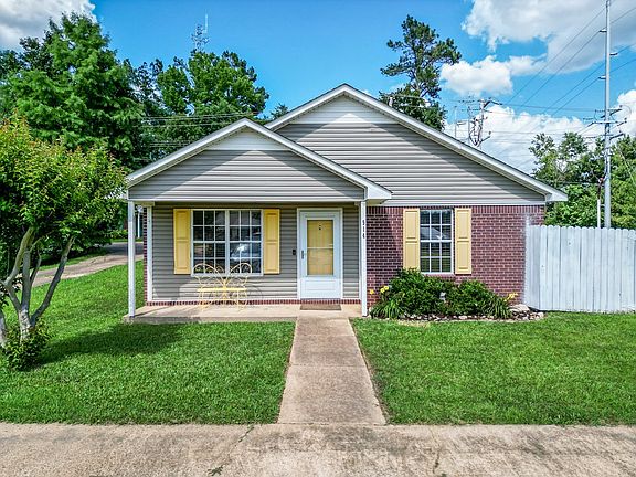 4th image of 914 Battle Ln