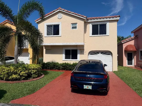 1117 SE 5th Ct, Dania, FL 33004