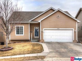 15315 Armstrong St, Omaha, NE 68116