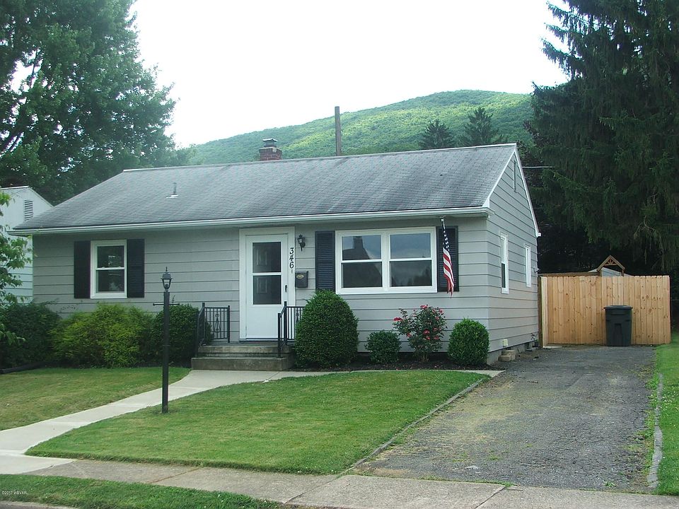 1st image of 346 Bastian Ave S