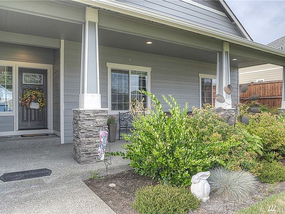 3rd image of 2904 Fenmoor Ln SE