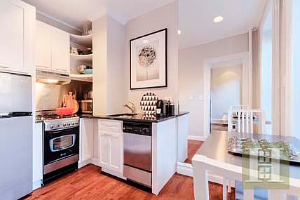 3rd image of 314 W 19th St APT 2A