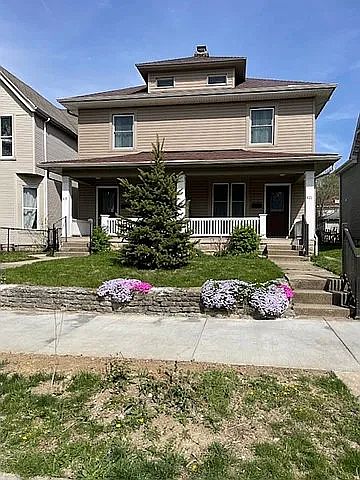 1st image of 421 S 14th St