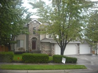 1448 E Buttercup Dr, Sandy, UT 84092