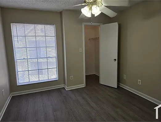 1 bed, $1,400 — Photo 2