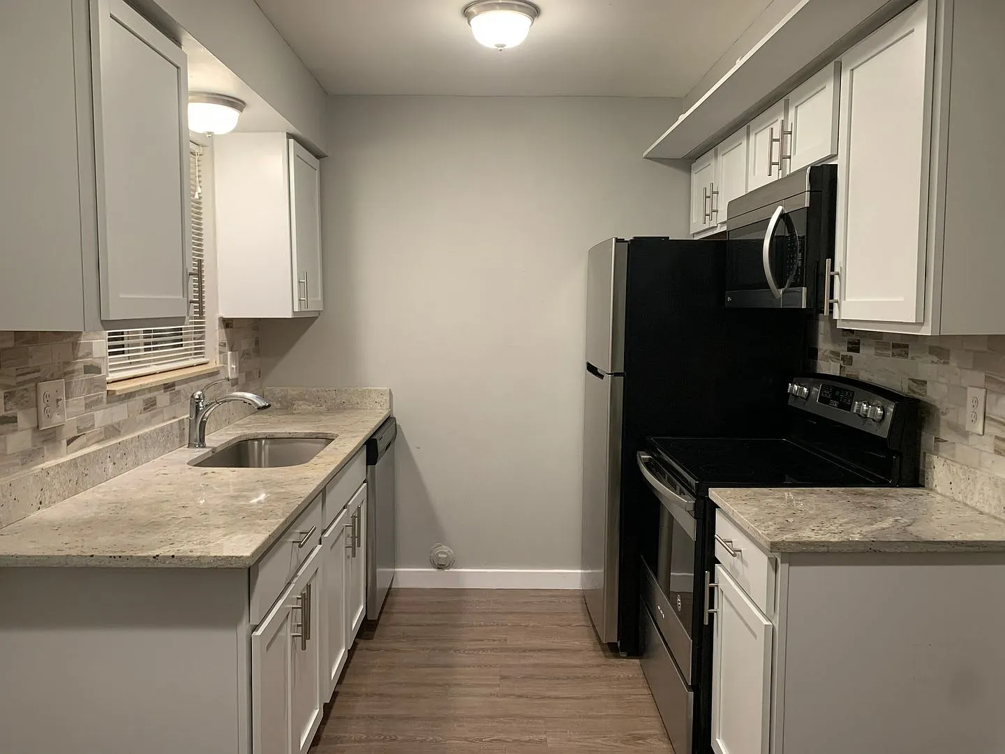 2157 Decker Rd — Photo 2