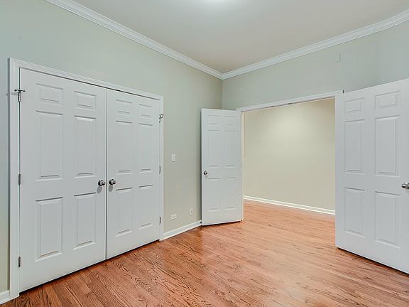 4th image of 3746 N Clifton Ave