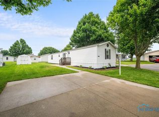 14900 County Road H UNIT 8, Wauseon, OH 43567