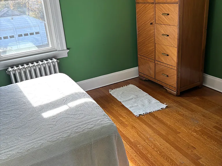 20 Robert St #2 — Photo 3