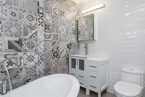 Rented by Bond New York | media 15