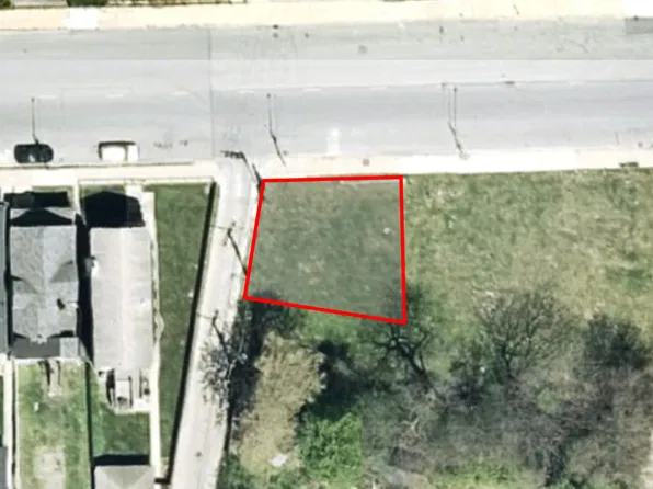 875 E 87th St, Chicago, IL 60619