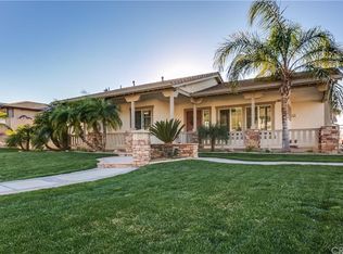2824 Walking Horse Ranch Dr, Norco, CA 92860