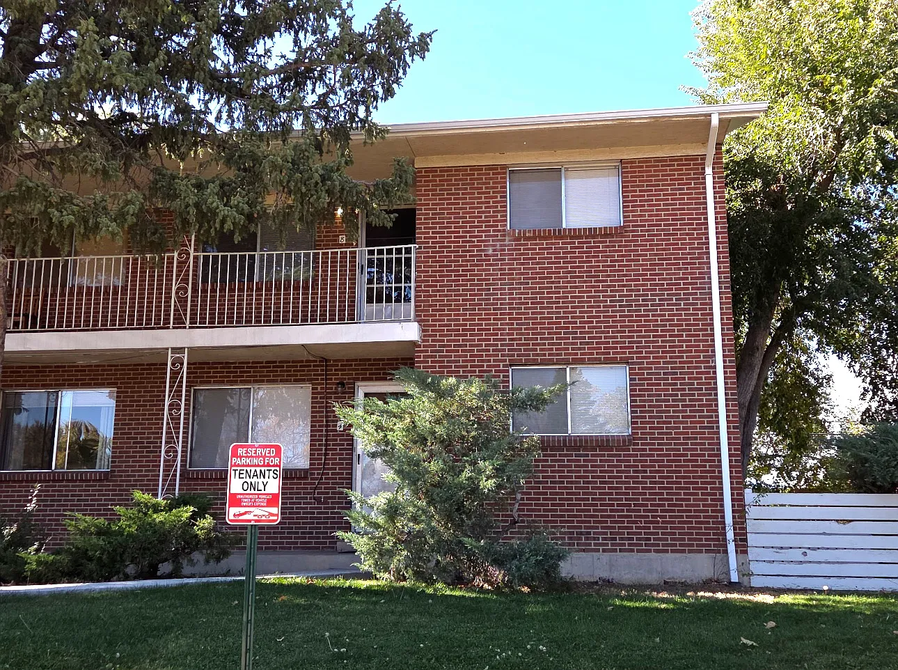 2 bed, 850 sqft, $995 — Photo 1