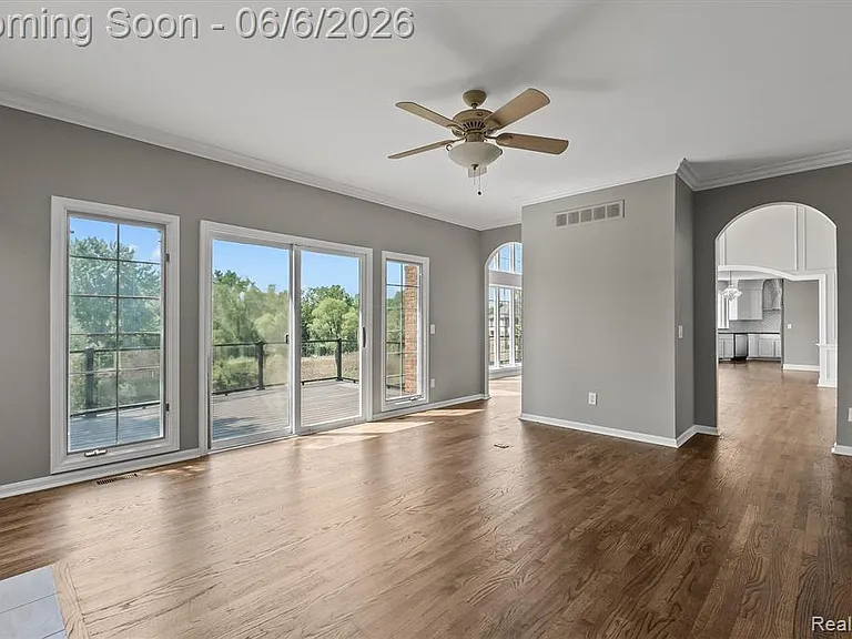 2962 Pheasant Ring Dr — Photo 15