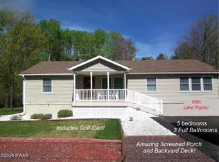 1033 Indian Dr, Lake Ariel, PA 18436