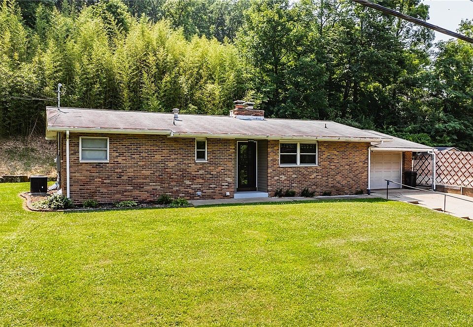 1st image of 9 Worthington Ln
