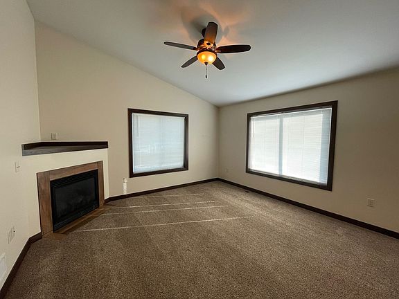 4th image of 1932 Southridge Ave APT 4