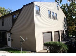 542D Turney Rd #D, Bedford, OH 44146