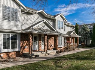 310 W Side Dr, Iowa City, IA 52246