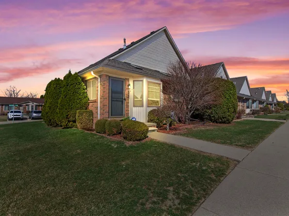 57163 Silver Maple Dr, Washington, MI 48094