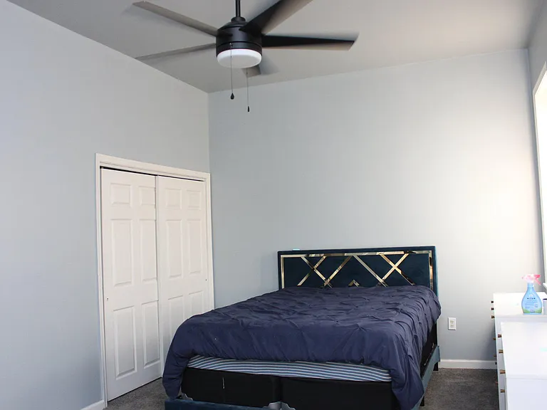 2400 Duncan St #1 — Photo 13
