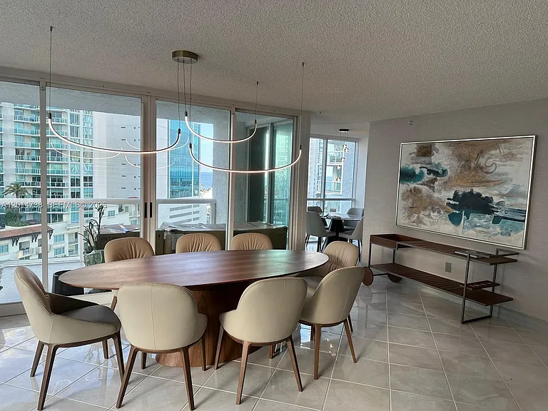 16400 Collins Ave #946 — Photo 27
