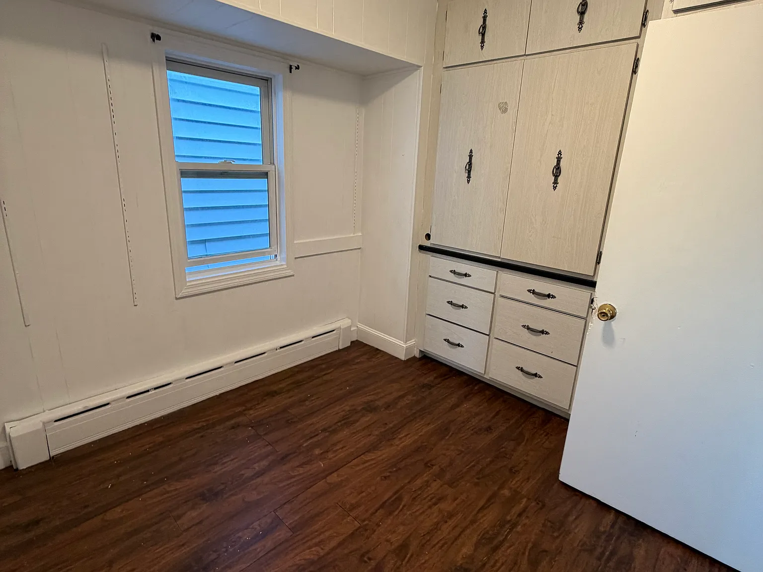 4 bed, $3,600 — Photo 4