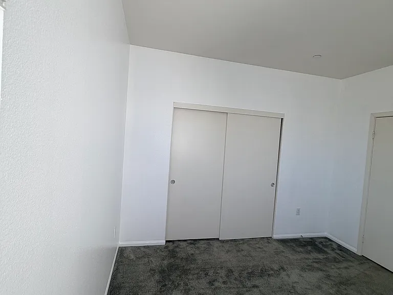 2035 Mindoro Ln #5 — Photo 33