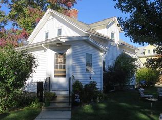 5 Greenwood Ct, Easthampton, MA 01027