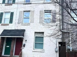 2625 Salmon St, Philadelphia, PA 19125