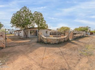 2731 W Mossman Rd, Tucson, AZ 85746