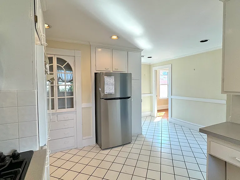 36 Pond St #2 — Photo 7
