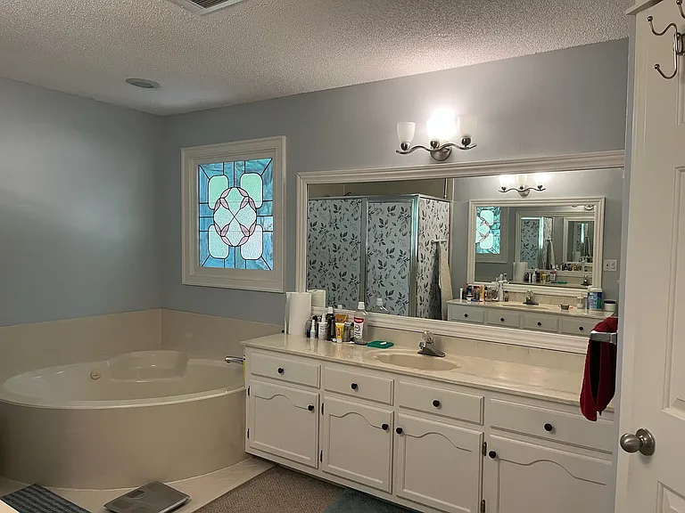 Bathroom1
