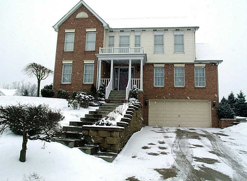 1st image of 132 Orchard Dr