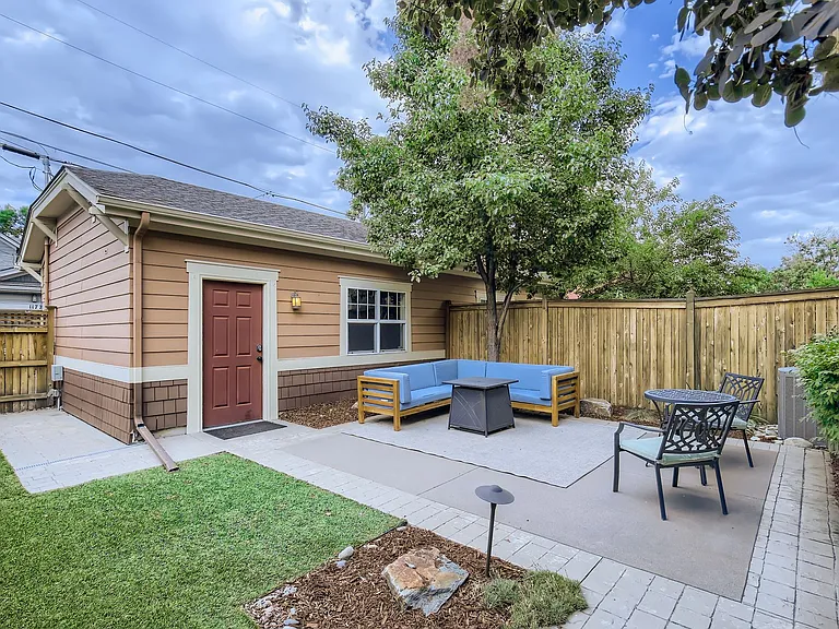 1178 S Sherman St — Photo 25