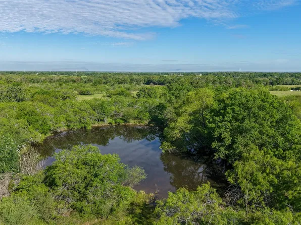 / E Sh #21, Bryan, TX 77808