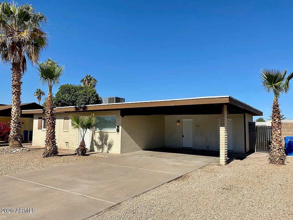 1st image of 2214 W Larkspur Dr