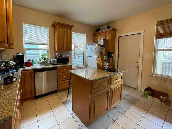 8 Eldora St, Boston, MA