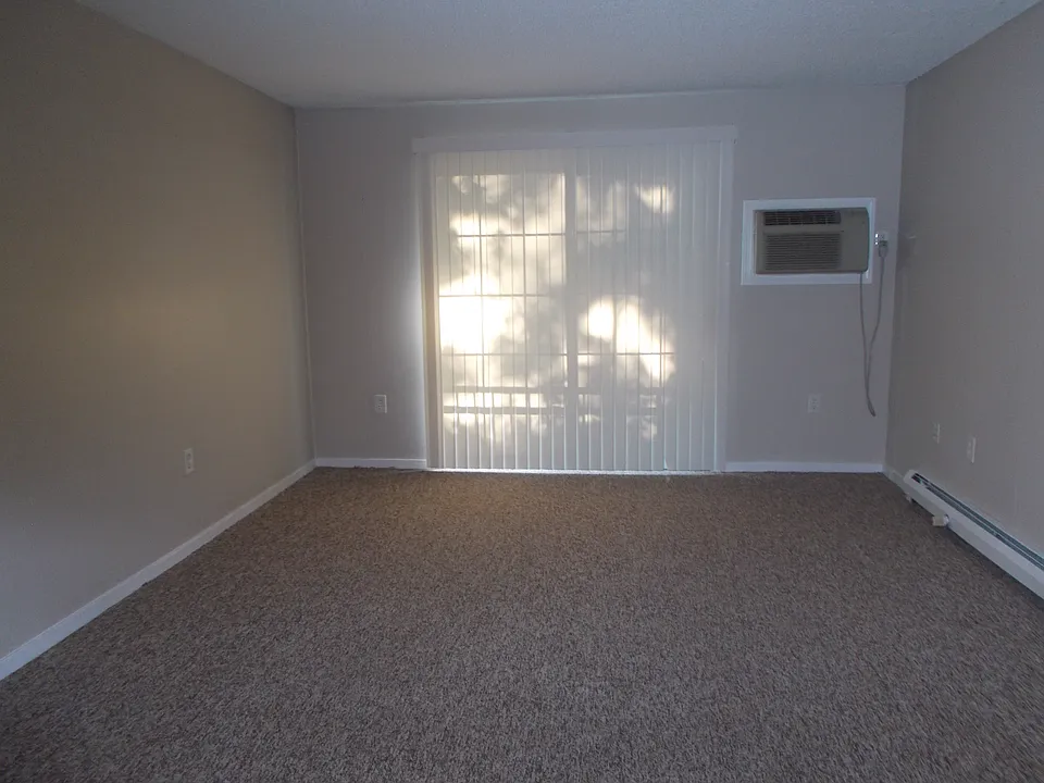 1 Oak Hill Ln #112