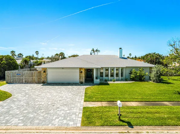 211 Cherry Dr, Melbourne Beach, FL 32951