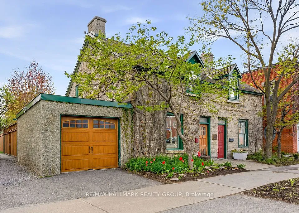 176 King Edward Ave