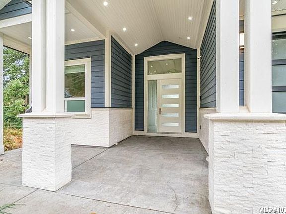 2nd image of 4648 Sheridan Ridge Rd