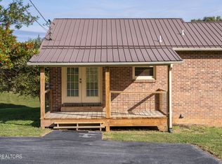 101 Margo Dr, Johnson City, TN 37601