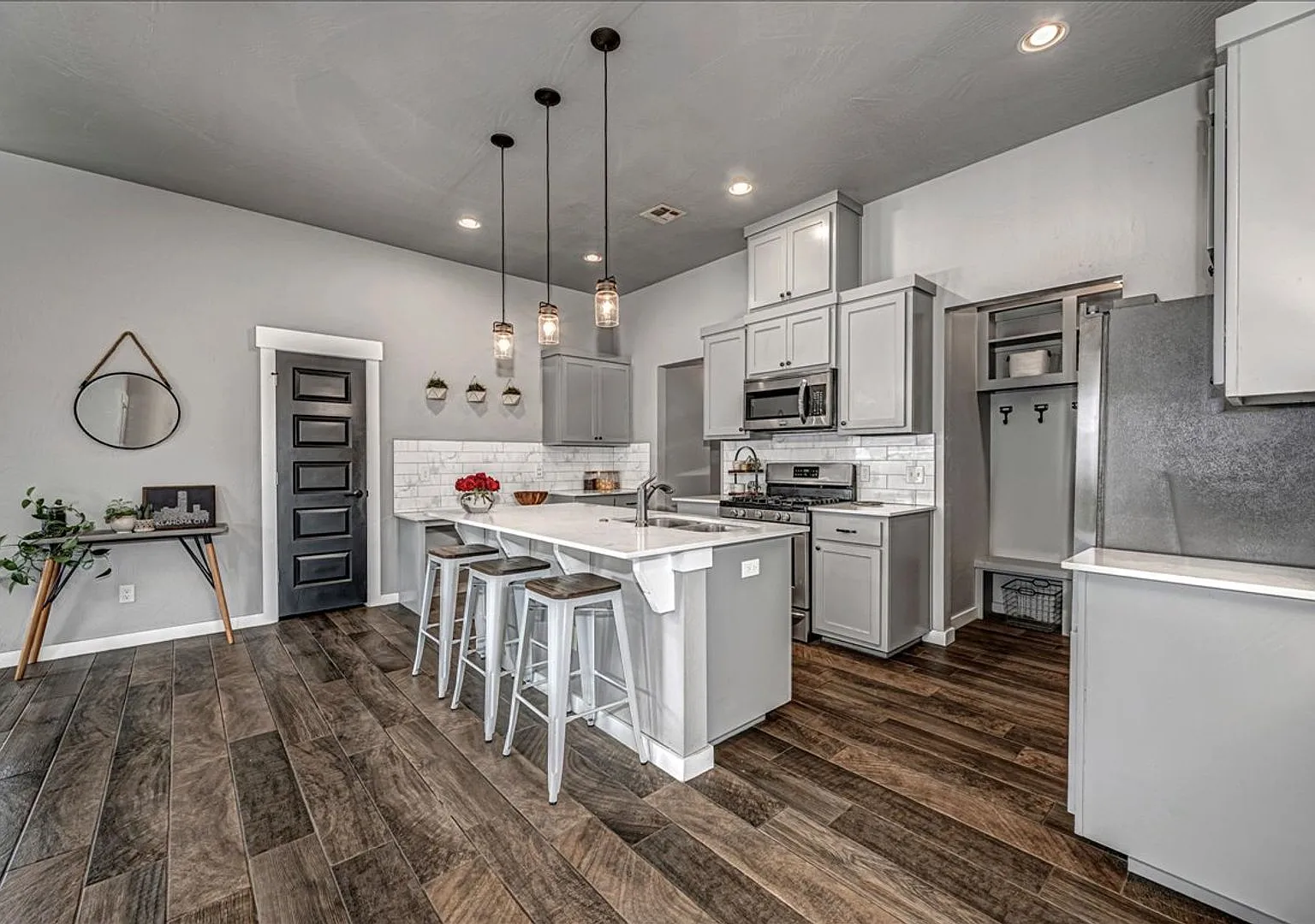 Look at this beautiful home! Open house 9/2, Wednesday 5:00-7:00 PM — Photo 1