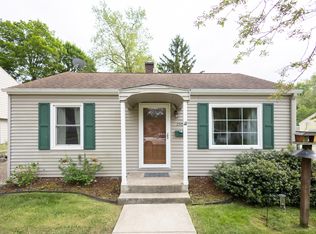 2307 Waverly St, Kalamazoo, MI 49006