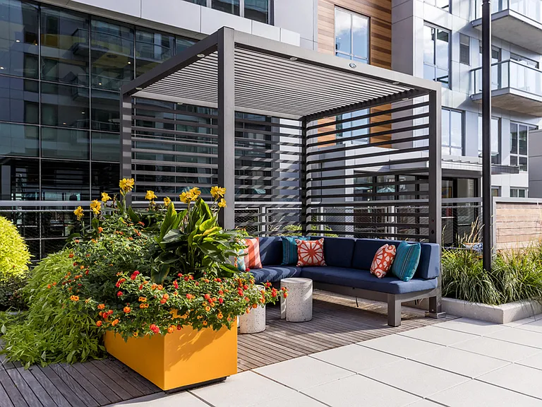 RiverHouse 9 at Port Imperial — Photo 18