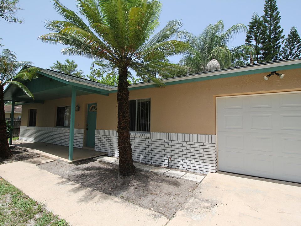 1st image of 575 Escobar Ave NW