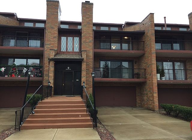 1st image of 9 Cinnamon Creek Dr APT 3S