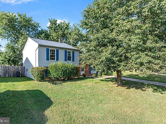 3rd image of 3525 Norwood Ct